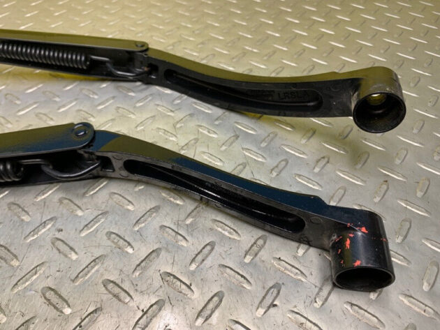 14 15 16 17 18 19 20 Nissan Rogue Front Windshield Wiper Arm Set OEM