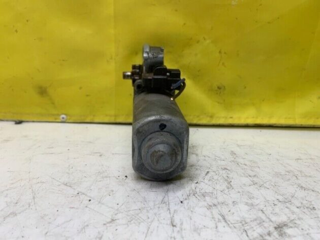 96 97 98 99 00 Cadillac Eldorado Passenger Front Window Motor OEM 16631020