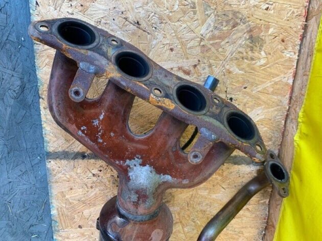 16 17 18 19 Toyota Prius 1.8L 4-Cylinder DOHC 16V Exhaust Manifold OEM