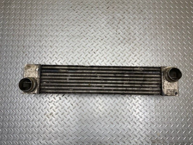 07 08 09 10 BMW 535i E60 Turbocharger Intercooler Radiator OEM