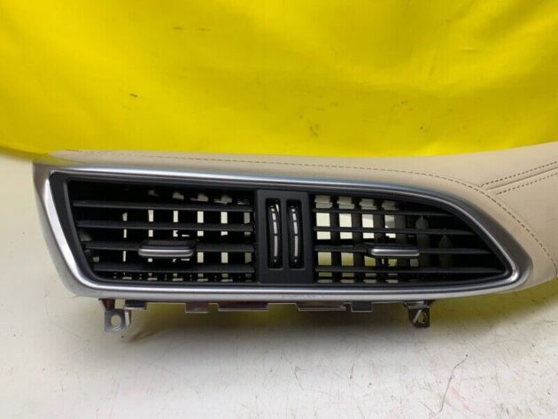 2018 18 Infiniti QX30 Center Dash AC Vent W/ Trim TAN OEM 68750-5DF0A