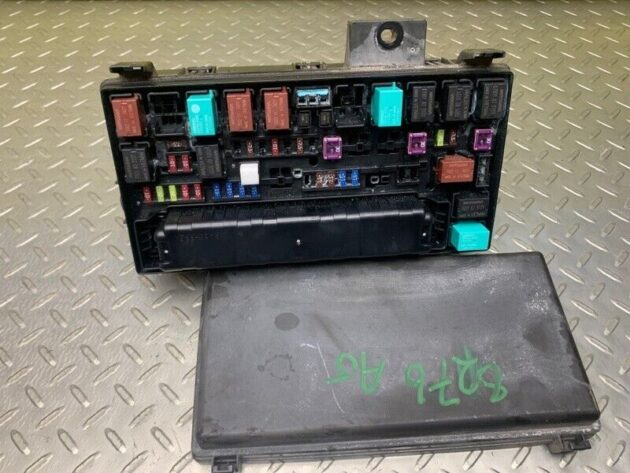 14 15 16 17 18 Acura MDX Fuse Relay Box OEM 38256-TZ5-A02