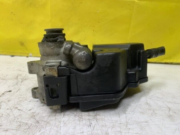 96 97 98 99 Cadillac Eldorado 4.6L Power Steering Pump OEM 26044687