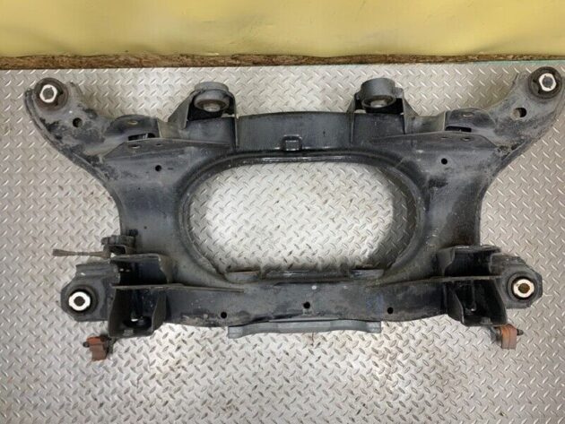 19 18 17 16 15 14 13 Range Rover Evoque Rear Crossmember/K-Frame Rear 48K Miles