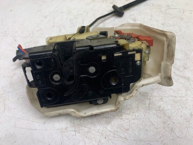 09 08 07 06 Volkswagen Jetta Front Passenger Side Door Latch Lock Actuator OEM