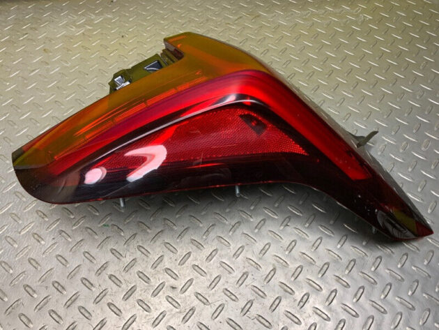 20 21 22 23 Cadillac Ct5 Rear Right Tail Light Taillight Assembly OEM 84895436