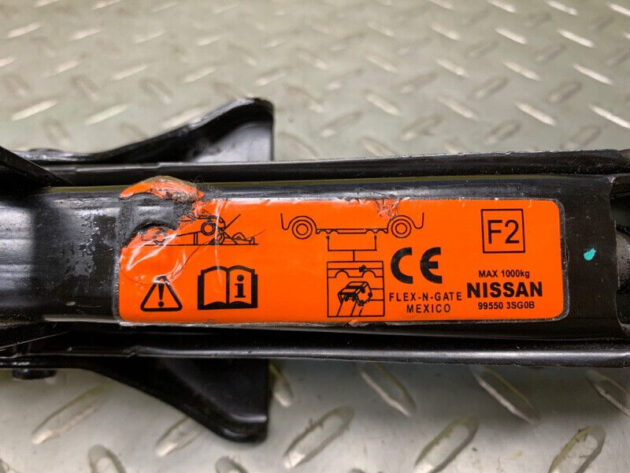 13 14 15 16 17 18 19 Nissan Sentra Jack OEM 995503SG0B