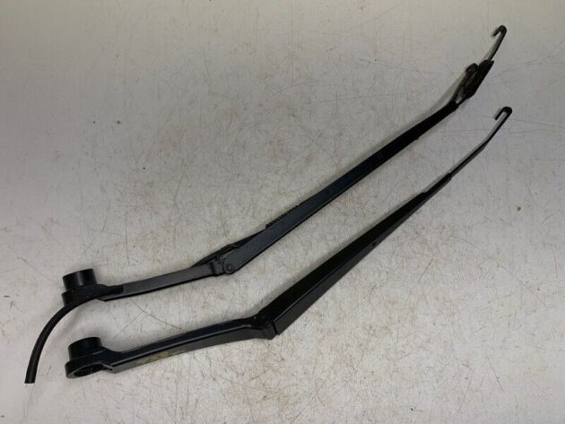 18 17 16 15 14 Subaru Forester Front Passenger & Driver Windshield Wiper Arms