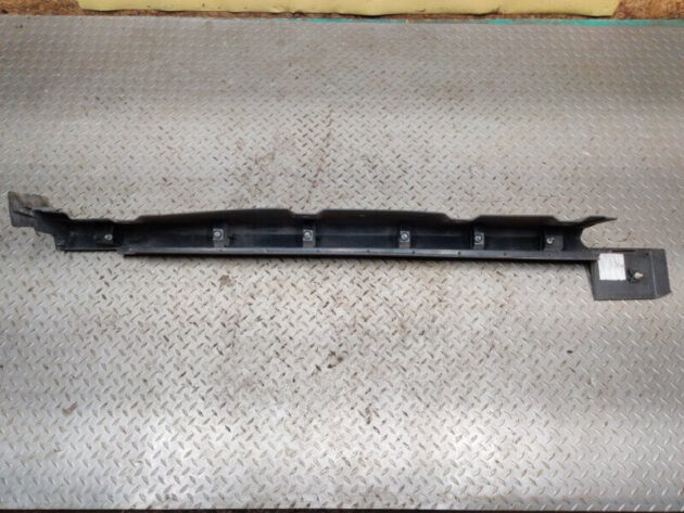 19 20 21 22 23 Ford Transit Connect Rear Right Rocker Panel Skirt Molding OEM