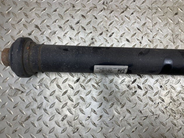 12 13 14 15 16 Porsche Cayenne 3.0L Diesel Rear Driveshaft Propeller Shaft OEM