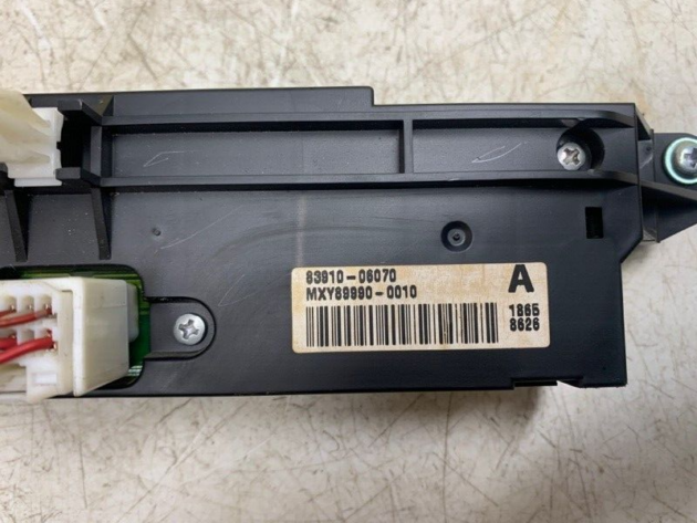 04 05 06 Toyota Camry Center Dash Upper Mounted Digital Clock OEM