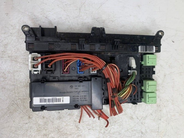 03 04 05 06 BMW E53 X5 Front Dash Power Distribution Fuse Relay Box Control OEM