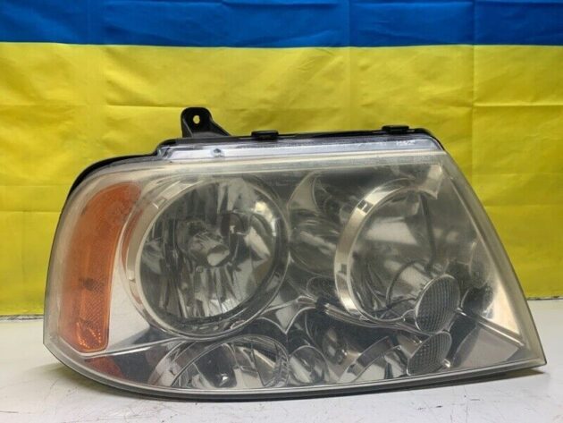 03 04 05 06 Lincoln Navigator Passenger Right Headlight Assembly OEM