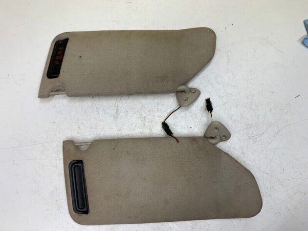 01 00 99 98 Cadillac Eldorado Pair Left & Right Side Sun Visor Sunvisor OEM SET