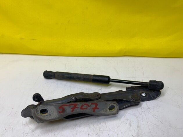 06 07 08 09 Mazda 3 Trunk Lid Hinge Cylinder Shock Left Side Assembly OEM