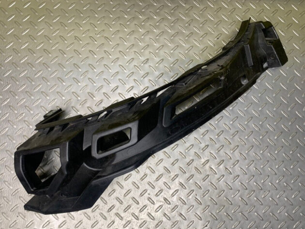 17 18 19 20 21 22 Porsche Panamera 4 Rear Right Bumper Bracket OEM 971807126A