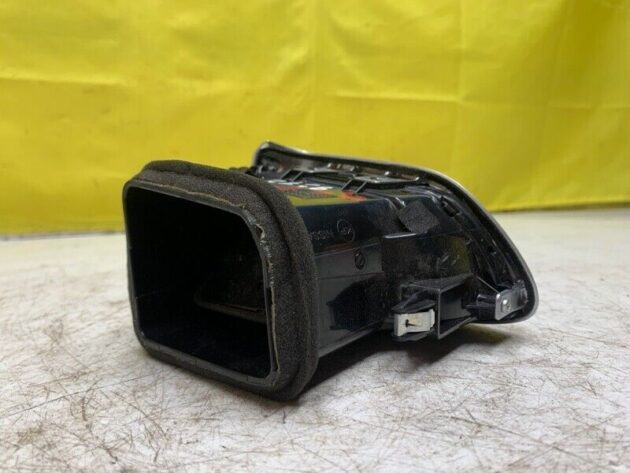 17 18 19 Infiniti QX30 Front Right Passenger Side Dash A/C Air Vent OEM