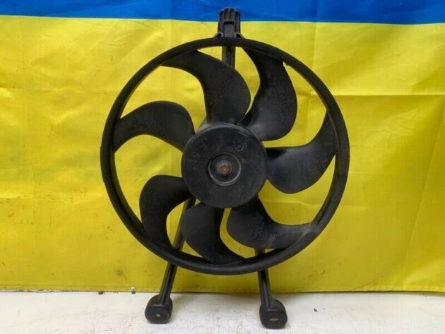 96 97 98 99 Cadillac Eldorado Front Left Side Radiator Cooling Fan OEM 88890701