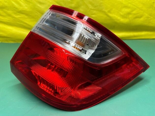 10 11 12 13 Honda Odyssey Tail Light Taillight Passenger Right Side OEM