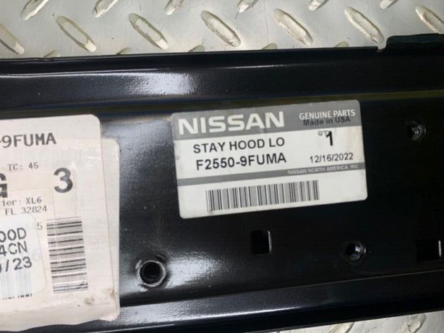 16 17 18 19 20 21 Nissan Titan Stay Hood OEM F2550-9FUMA