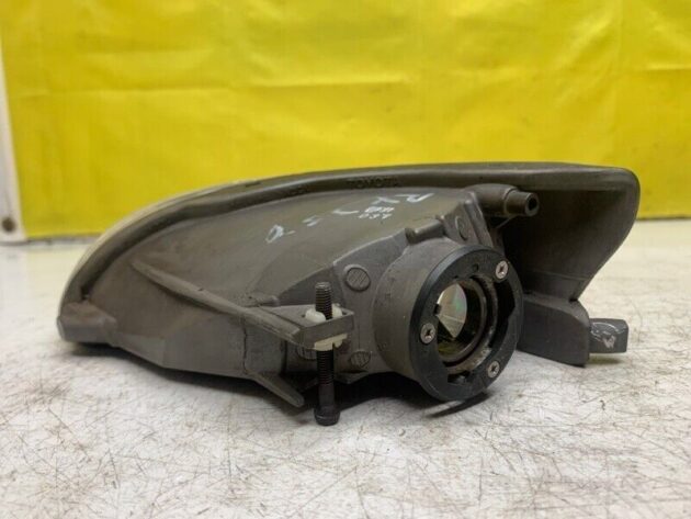 04 05 06 07 08 09 Lexus RX330 RX350 Fog Light Passenger Right RH Halogen OEM