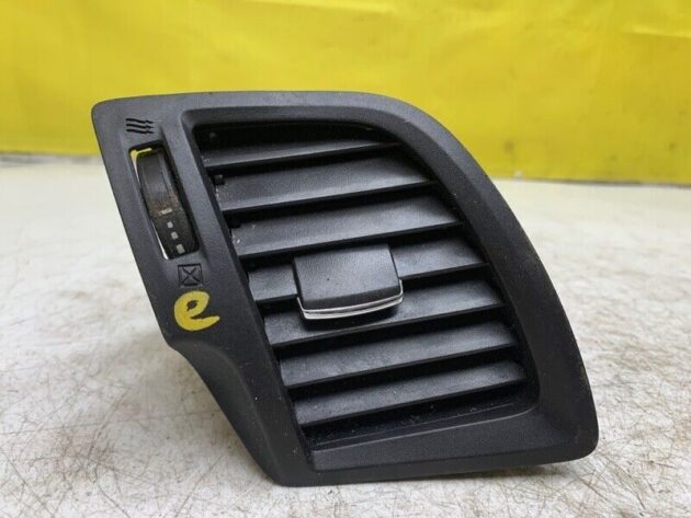 13 14 15 16 17  Acura RDX Front Passenger Right A/C Air Vent OEM 77620-TX4-A01ZA