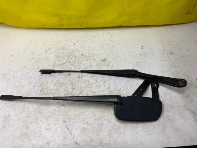 2017 2018 2019 Infiniti QX3 Front Windshield Left AND Right Wipers Arm PAIR OEM