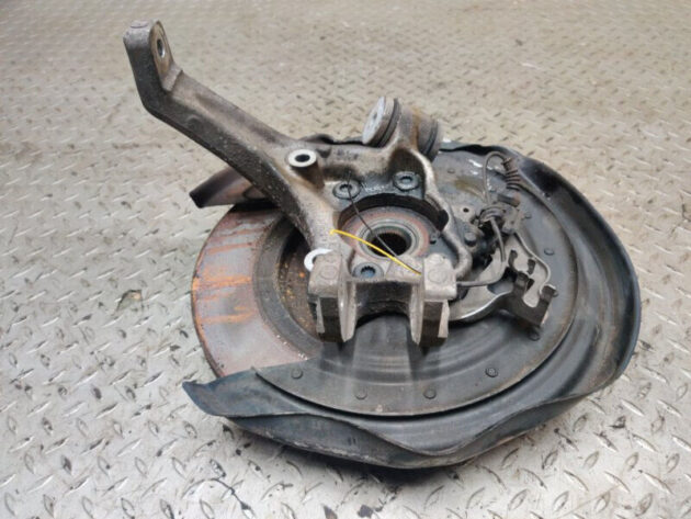 06 07 08 09 Bentley Flying Spur Rear Right Spindle Knuckle Hub w/ Brake Disc OEM