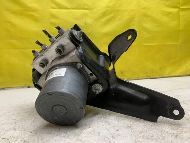 15 16 17 Acura TLX 2.4L ABS Anti Lock Brake Pump Assembly OEM