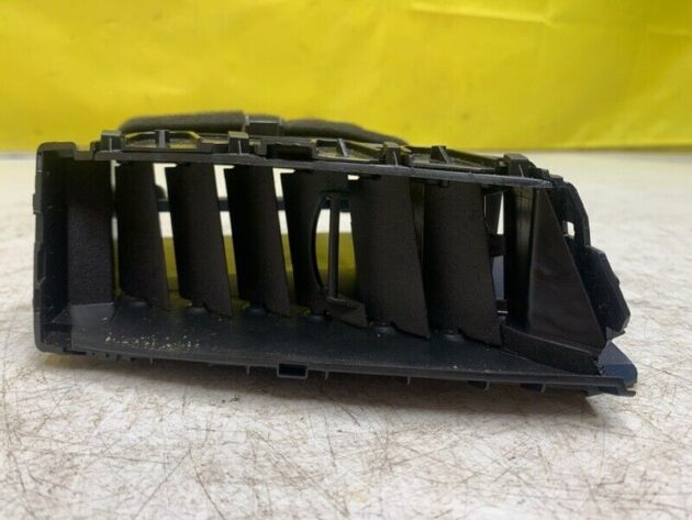 06 07 08 09 Infiniti G25 G35 G37 Q40 Q60 Center Right Passenger Side Air Vent