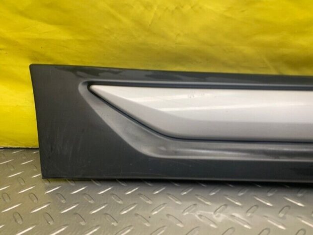 15 16 17 18 19 Mitsubishi Outlander Rear Right Door Lower Molding Cover OEM