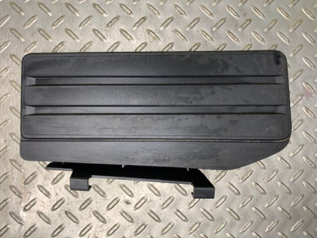 17 18 19 Porsche Panamera 4  Foot Rest Pedal Dead Plate OEM 971864777