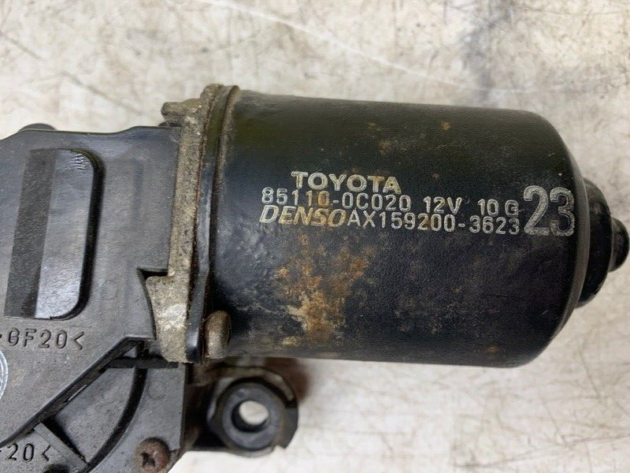 2006 2005 2004 2003 Toyota Sequoia Front Windshield Wiper Motor OEM