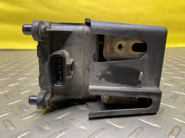 97 98 99 00 01 Lexus ES300 Cruise Control Actuator OEM 88002-33040