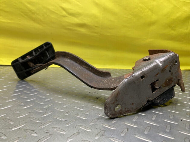 00 01 02 Cadillac Escalade Ext Accelerator Pedal OEM 19370277