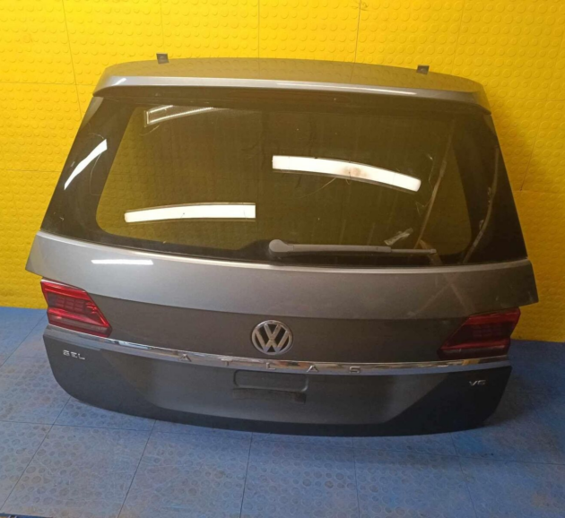 18 19 20 VW ATLAS Trunk Lid Decklid Hatch Liftgate Tailgate OEM 3CN827025J