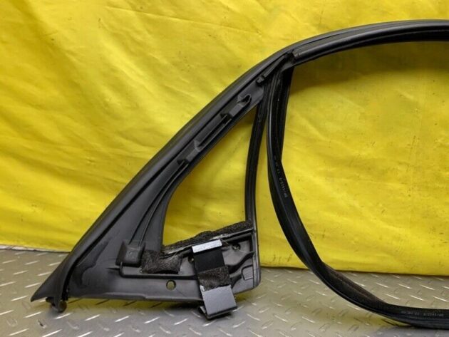 05 06 Bentley Continental Flying Spur Front Right Door Window Guide Seal OEM