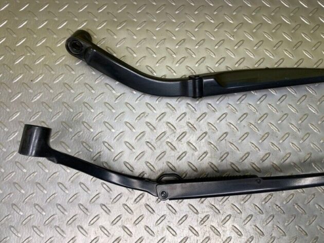 13 14 15 16 17 18 19 20 Nissan Pathfinde Windshield Wiper Arm Set OEM 288813JA3A