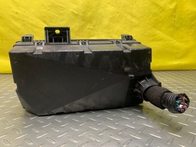 14 15 16 17 18 Acura MDX Fuse Relay Box OEM 38256-TZ5-A02