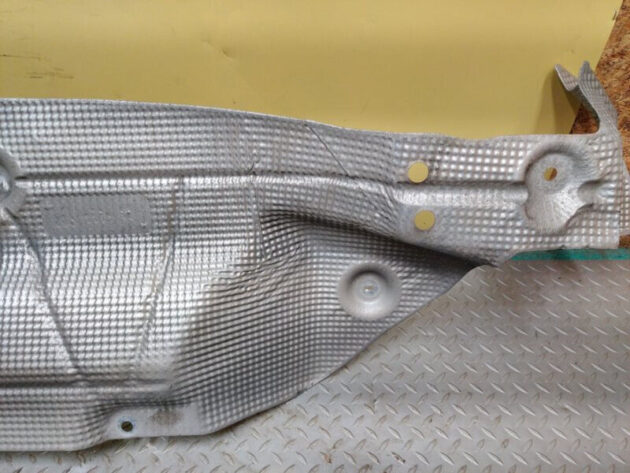 08 09 10 Porsche Cayenne Heat Shield Cover OEM 95550471103