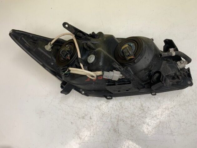 05 06 07 Scion TC Driver Left Side Headlight Assembly