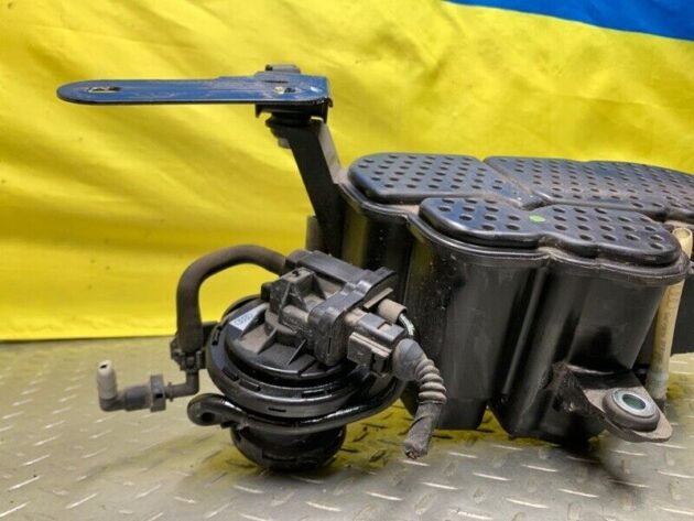 08 09 10 11 12 13 114 15 16 17 18 Audi Q5 Fuel Vapor Charcoal Canister OEM