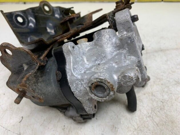 14 15 16 17 Toyota Prius Brake Booster Vacuum Air Pump OEM 4459047050