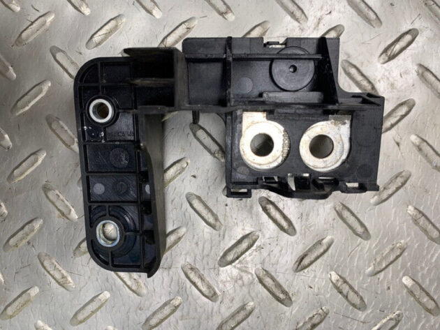 16 17 18 19 20 21 PORSCHE PANAMERA Housing jumper point OEM 971937771A