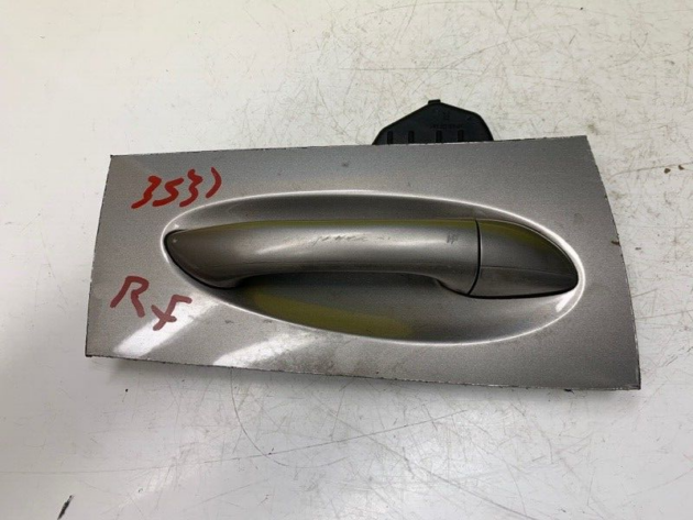 06 07 08 09 10 Mercedes-Benz W251 Exterior Door Handle Front Right Side OEM