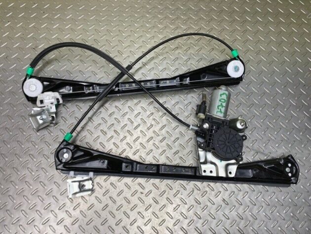 99 00 01 02 Jaguar S-Type Front Right Window Regulator Motor OEM XR848082