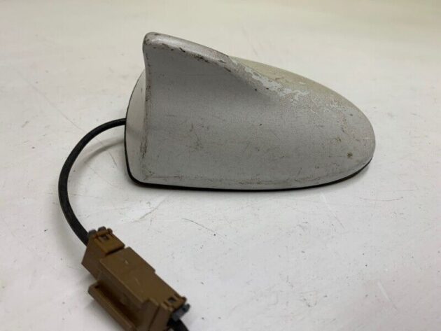 07 08 09 Infiniti M35 M45 Rear Upper Roof Satellite Antenna Shark Fin OEM