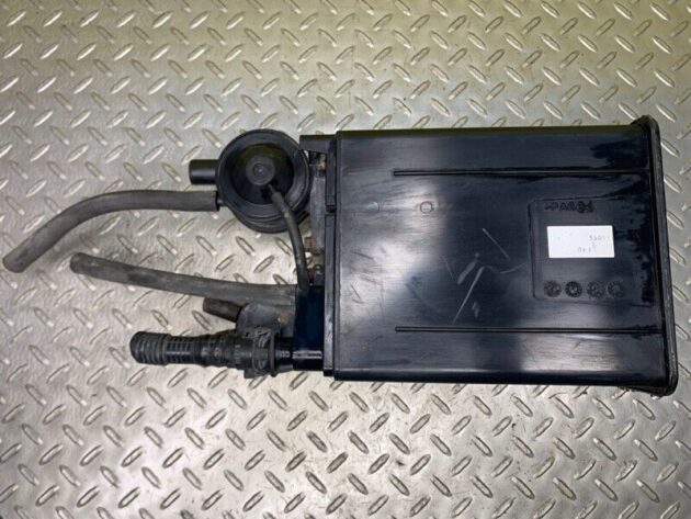 99 00 01 Lexus RX300 Fuel Vapor Charcoal Canister OEM 7770453011