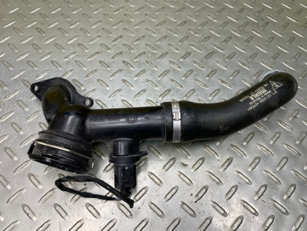 17 18 19 20 21 Porsche Panamera 4 Coolant Right Upper Hose Lines OEM 97112143810