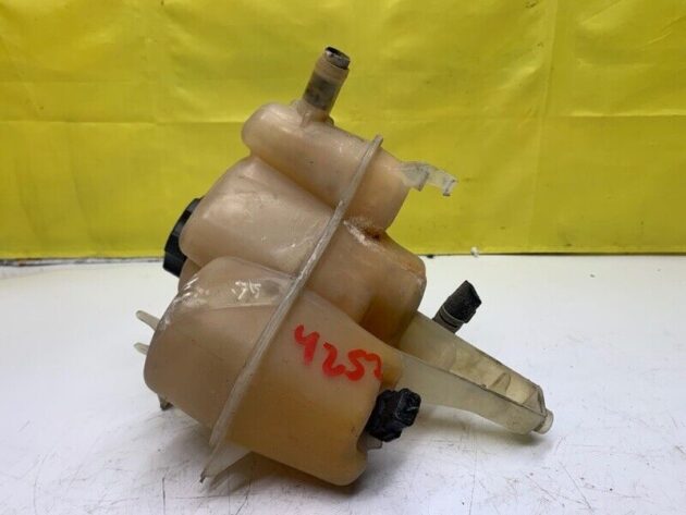 01 02 03 04  Mazda Tribute Coolant Reservoir Radiator Overflow Tank Bottle OEM